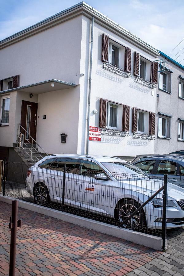 Pokoje Goscinne Arkadia Września المظهر الخارجي الصورة